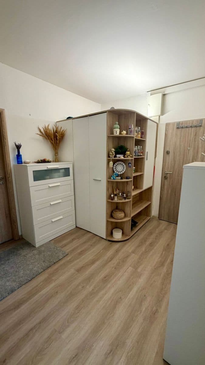 Prodej bytu 2+1 57 m², Olbramovická, Praha, Praha Prodej bytu 2+1 57 m², Olbramovická, Praha, Praha