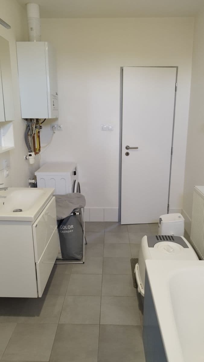 Prodej domu 205 m², pozemek 357 m², Srbská, Úvaly, Středočeský kraj Prodej domu 205 m², pozemek 357 m², Srbská, Úvaly, Středočeský kraj