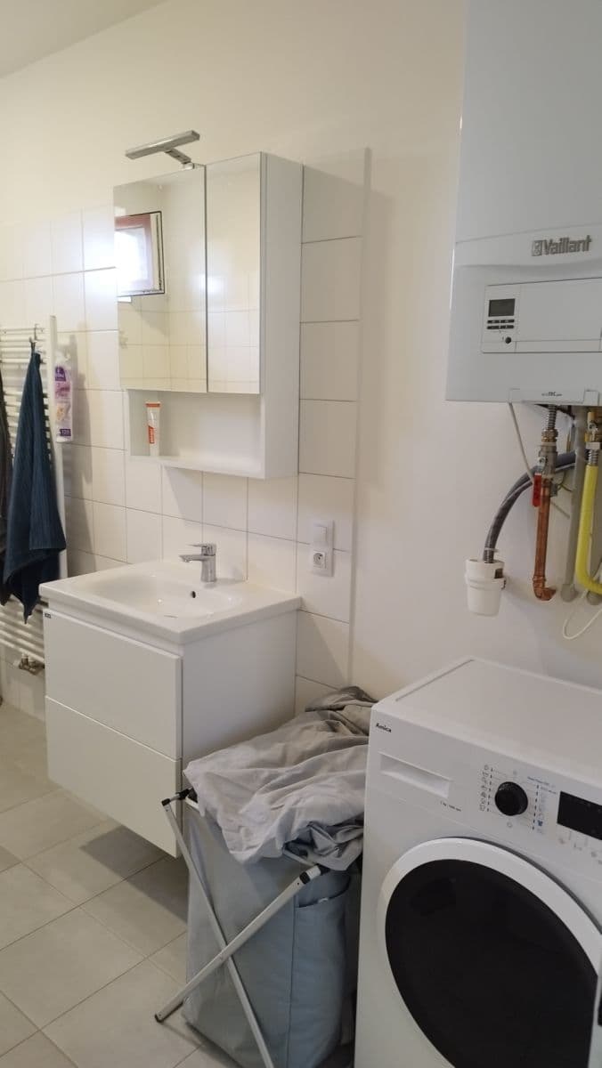 Prodej domu 205 m², pozemek 357 m², Srbská, Úvaly, Středočeský kraj Prodej domu 205 m², pozemek 357 m², Srbská, Úvaly, Středočeský kraj