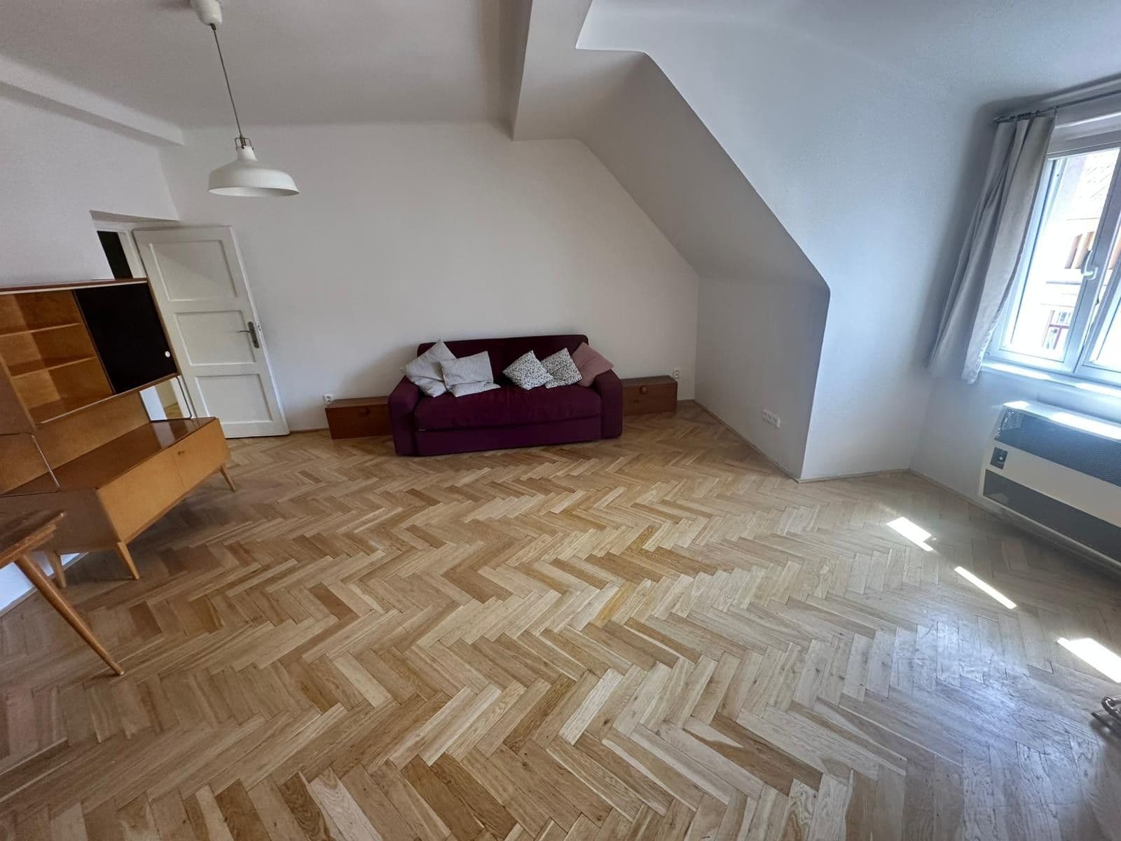 Pronájem bytu 2+1 68 m², Petra Slezáka, Praha, Praha Pronájem bytu 2+1 68 m², Petra Slezáka, Praha, Praha