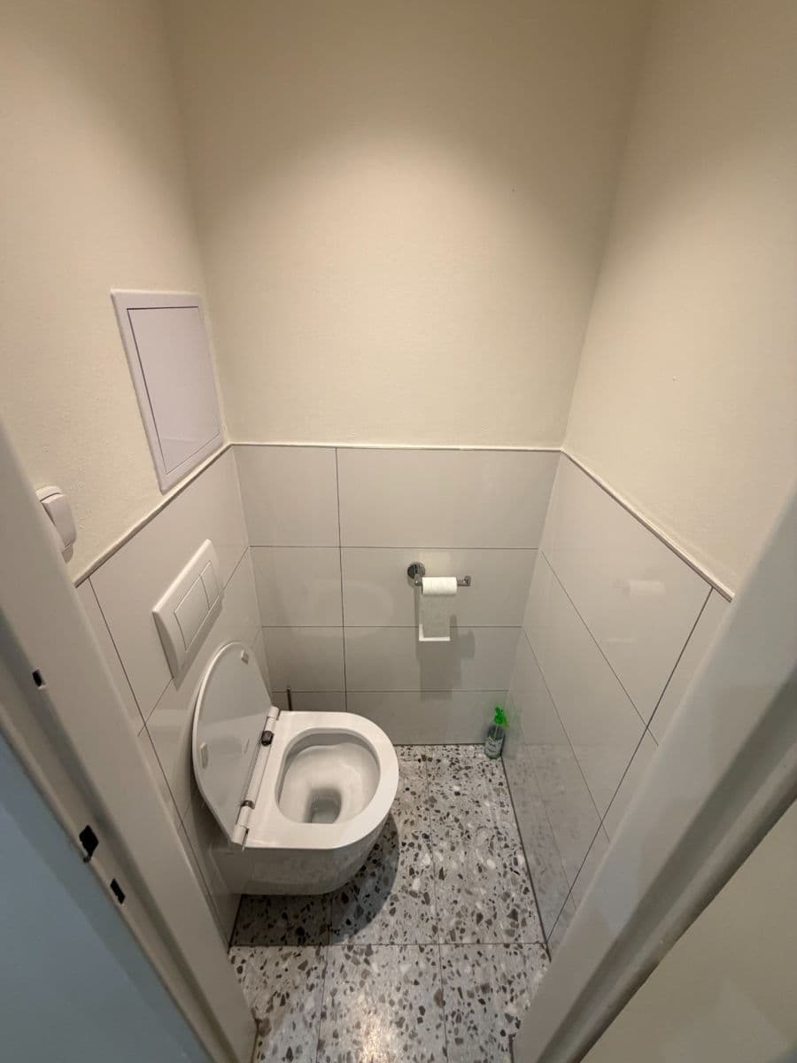 Pronájem bytu 2+1 68 m², Petra Slezáka, Praha, Praha Pronájem bytu 2+1 68 m², Petra Slezáka, Praha, Praha