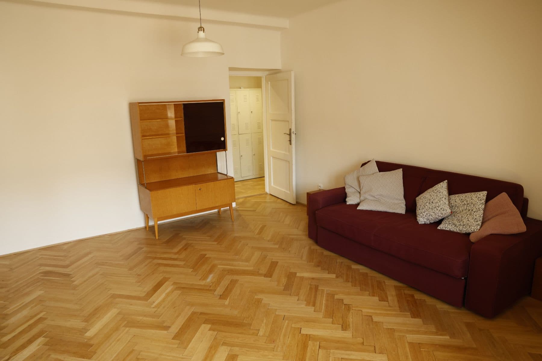 Pronájem bytu 2+1 68 m², Petra Slezáka, Praha, Praha Pronájem bytu 2+1 68 m², Petra Slezáka, Praha, Praha