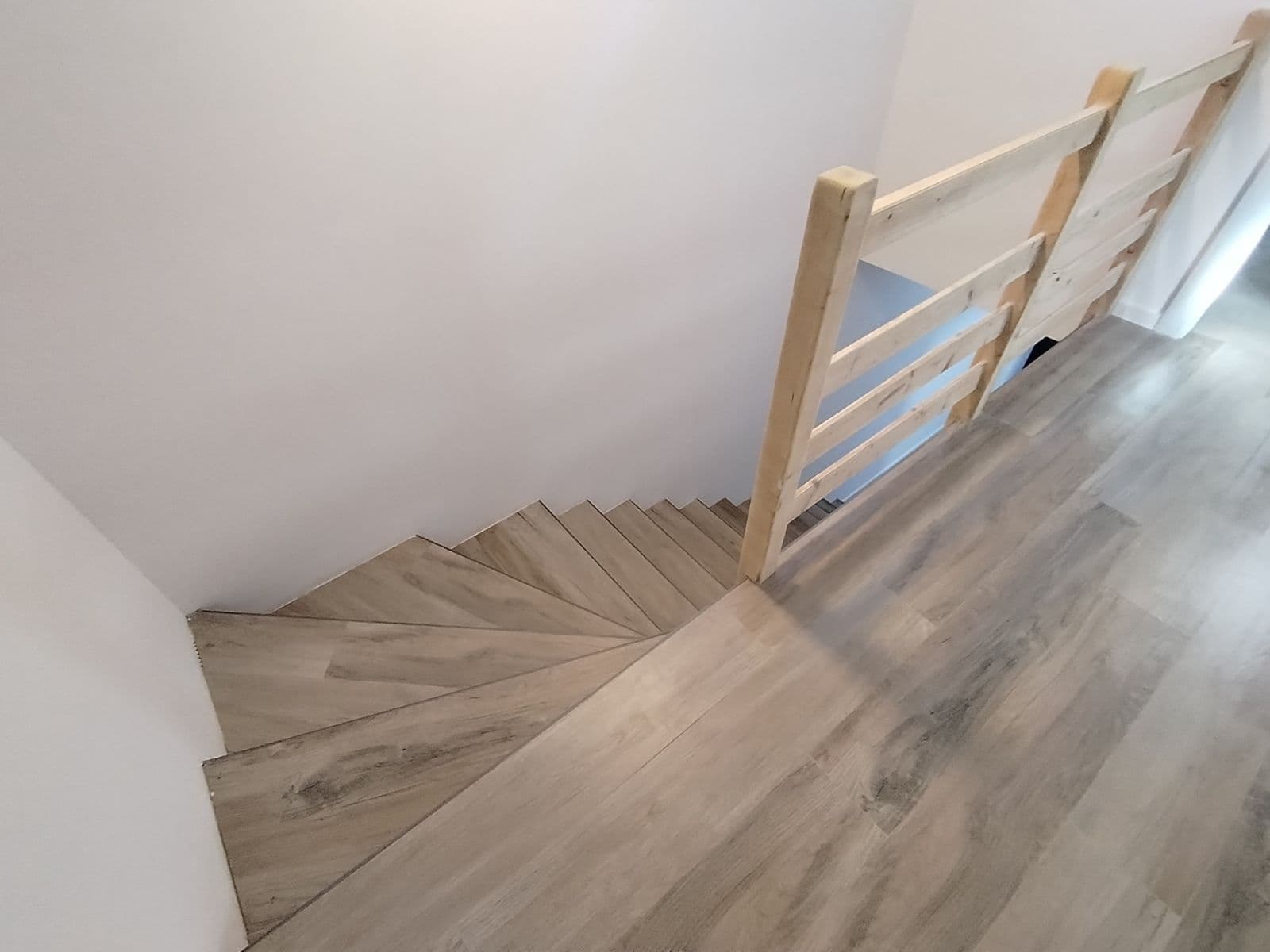 Pronájem bytu 3+kk 65 m², Košumberk, Dobřejovice, Středočeský kraj Pronájem bytu 3+kk 65 m², Košumberk, Dobřejovice, Středočeský kraj