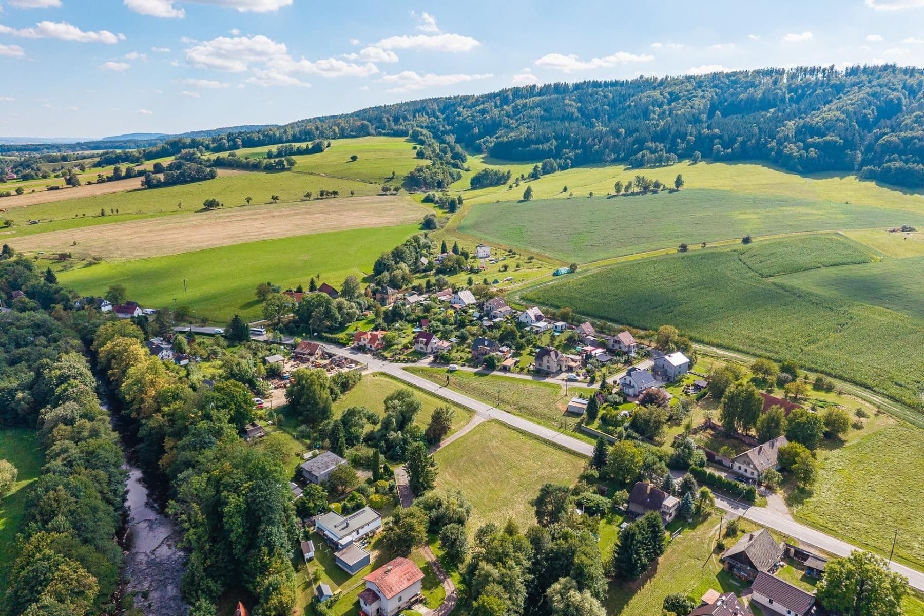 Prodej pozemku 3.852 m², Sopotnice, Pardubický kraj Prodej pozemku 3.852 m², Sopotnice, Pardubický kraj