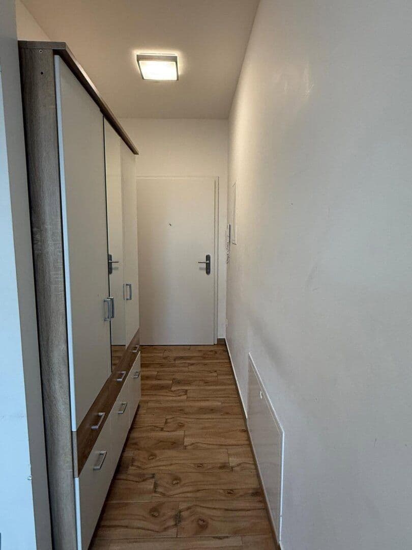 Pronájem bytu 1+1 30 m², Innsbruck, Tyrolsko Pronájem bytu 1+1 30 m², Innsbruck, Tyrolsko