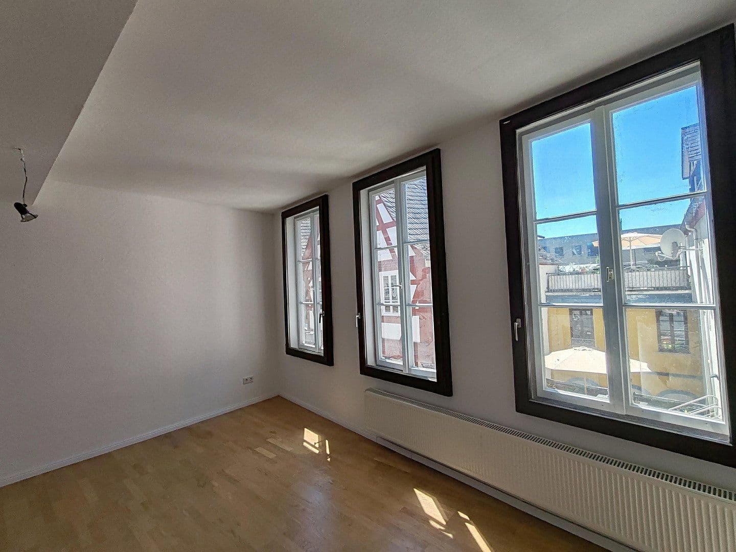 Pronájem bytu 2+1 55 m², Barfüßerstraße 5, Limburg an der Lahn, Hessen Pronájem bytu 2+1 55 m², Barfüßerstraße 5, Limburg an der Lahn, Hessen