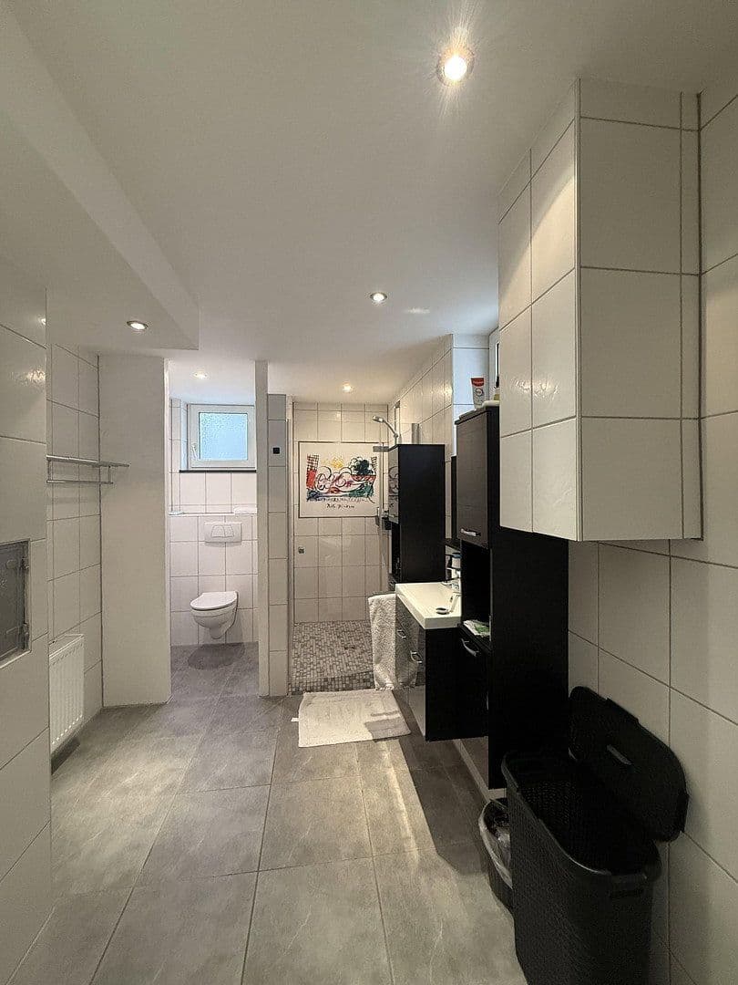 Prodej domu 182 m², pozemek 474 m², Allmersbach im Tal, Bádensko-Württembersko Prodej domu 182 m², pozemek 474 m², Allmersbach im Tal, Bádensko-Württembersko