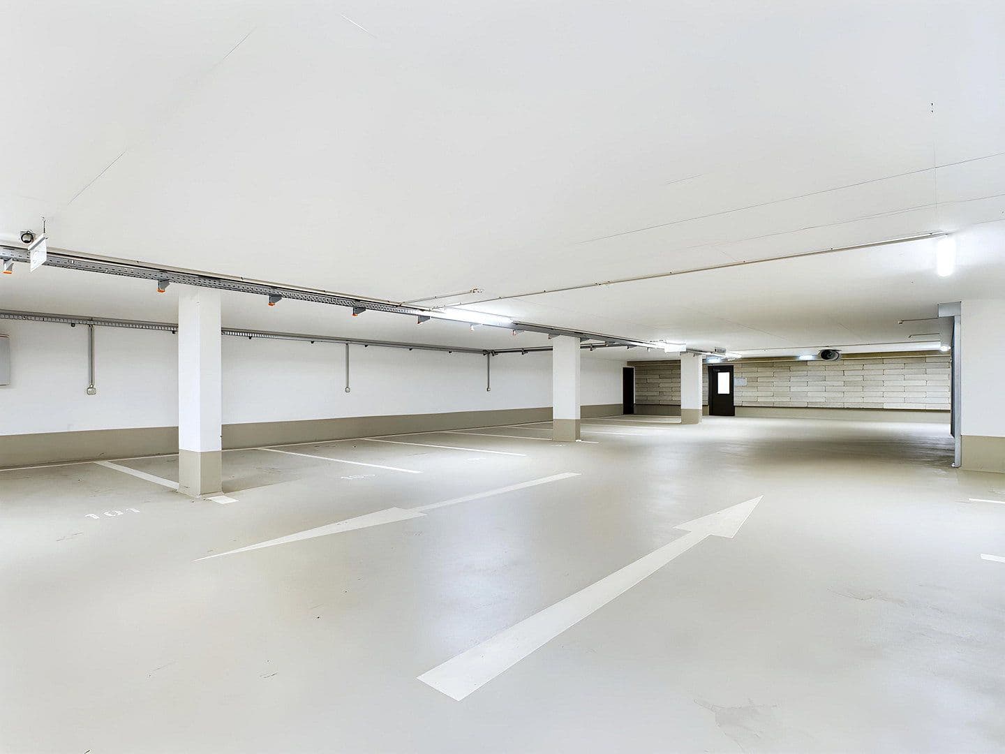 Pronájem bytu 2+1 52 m², Annenstraße 3, Dresden, Sasko Pronájem bytu 2+1 52 m², Annenstraße 3, Dresden, Sasko