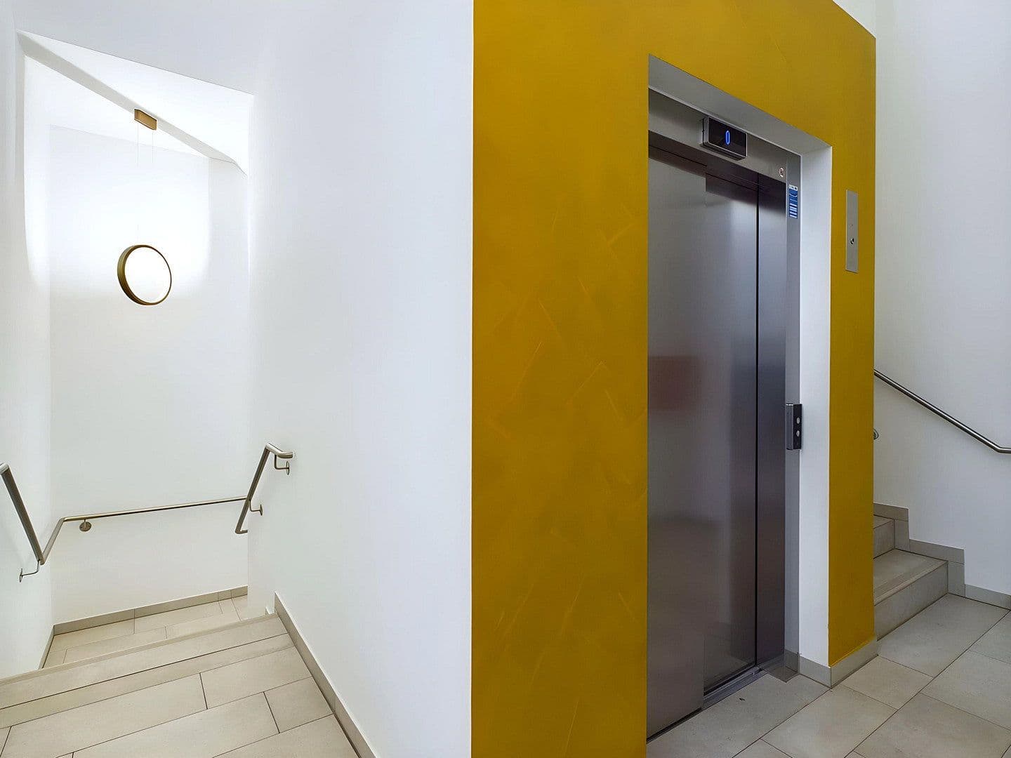Pronájem bytu 2+1 52 m², Annenstraße 3, Dresden, Sasko Pronájem bytu 2+1 52 m², Annenstraße 3, Dresden, Sasko