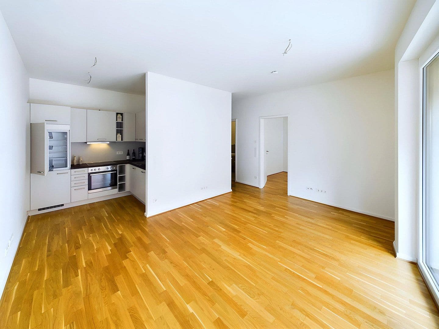 Pronájem bytu 2+1 52 m², Annenstraße 3, Dresden, Sasko Pronájem bytu 2+1 52 m², Annenstraße 3, Dresden, Sasko