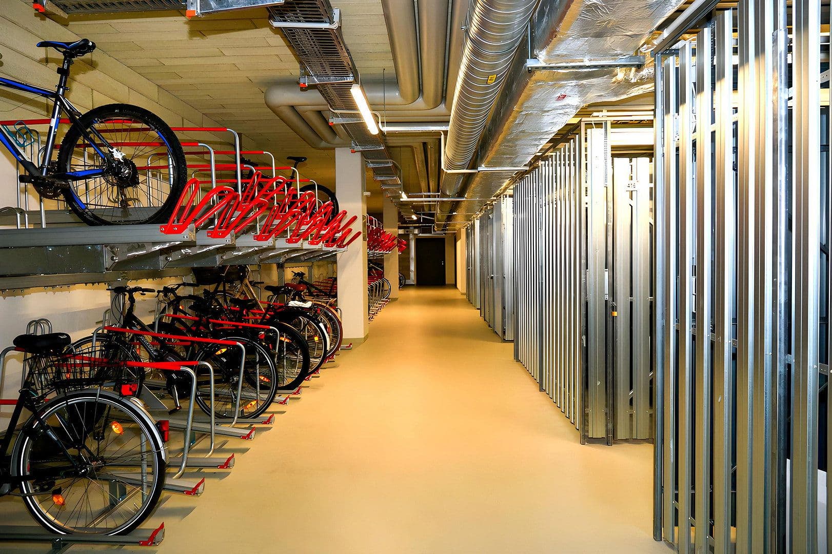 Pronájem bytu 2+1 52 m², Annenstraße 3, Dresden, Sasko Pronájem bytu 2+1 52 m², Annenstraße 3, Dresden, Sasko