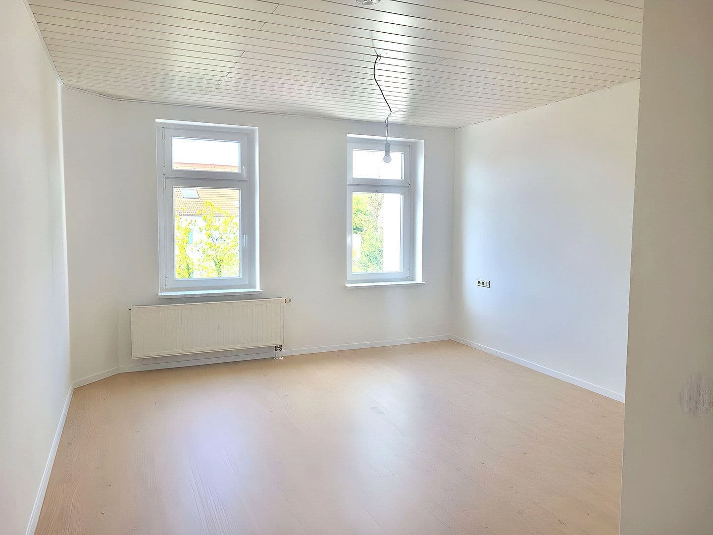 Pronájem bytu 4+1 115 m², Dieskaustraße 224, Leipzig, Sasko Pronájem bytu 4+1 115 m², Dieskaustraße 224, Leipzig, Sasko