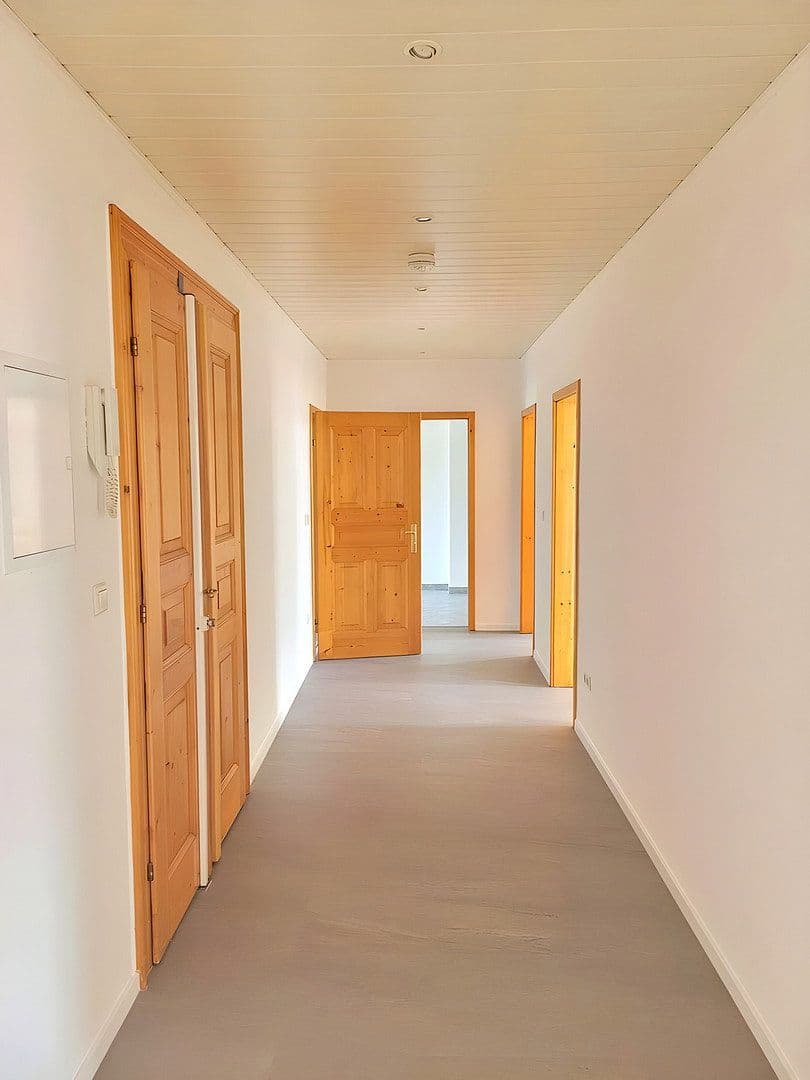 Pronájem bytu 4+1 115 m², Dieskaustraße 224, Leipzig, Sasko Pronájem bytu 4+1 115 m², Dieskaustraße 224, Leipzig, Sasko
