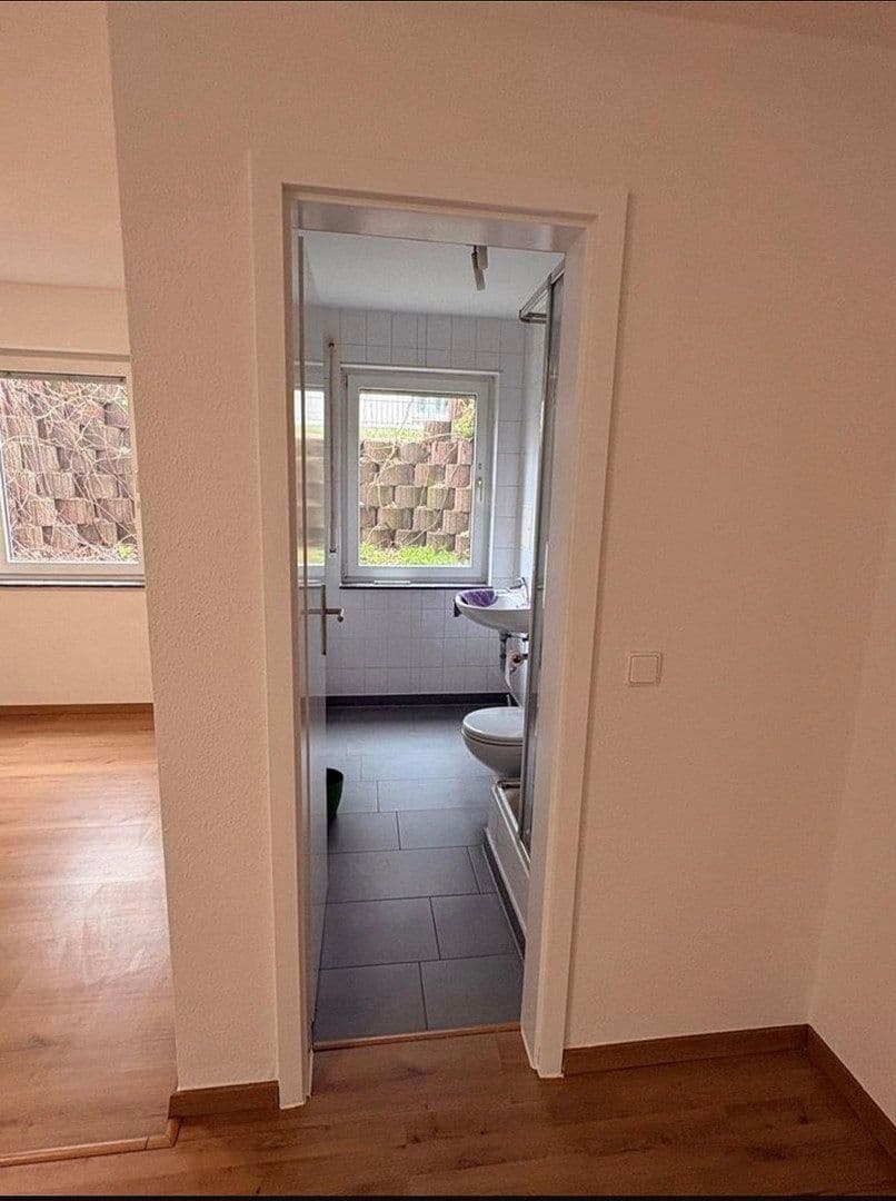 Pronájem bytu 1+1 42 m², Fliederweg 9, Landsberg, Sasko-Anhaltsko Pronájem bytu 1+1 42 m², Fliederweg 9, Landsberg, Sasko-Anhaltsko