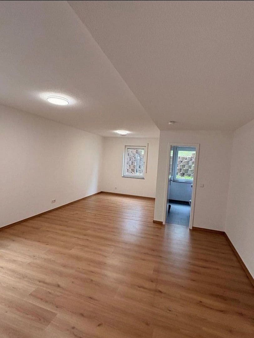 Pronájem bytu 1+1 42 m², Fliederweg 9, Landsberg, Sasko-Anhaltsko Pronájem bytu 1+1 42 m², Fliederweg 9, Landsberg, Sasko-Anhaltsko
