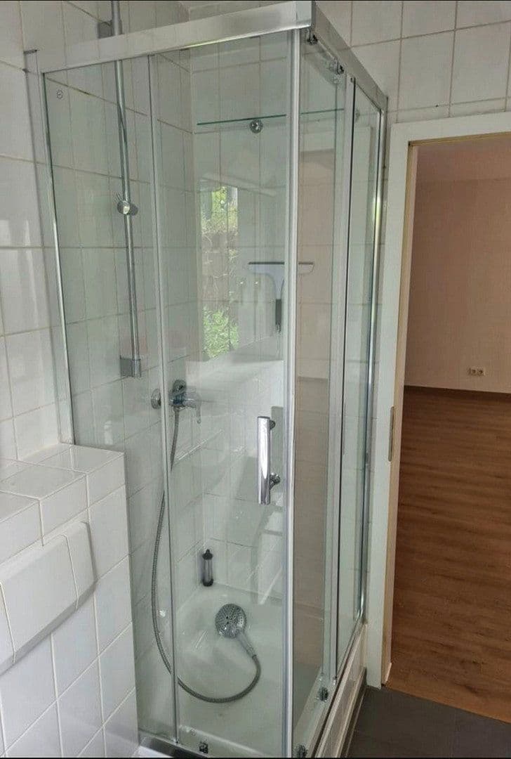 Pronájem bytu 1+1 42 m², Fliederweg 9, Landsberg, Sasko-Anhaltsko Pronájem bytu 1+1 42 m², Fliederweg 9, Landsberg, Sasko-Anhaltsko