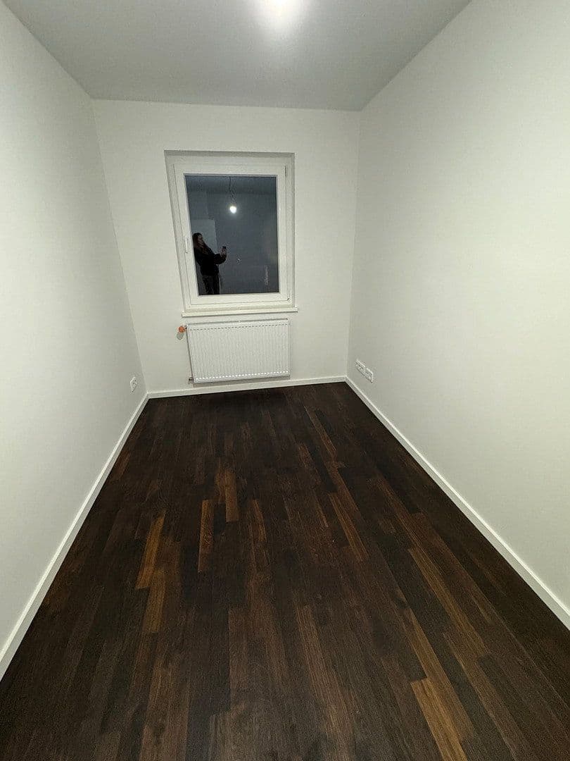 Pronájem bytu 3+1 58 m², Sigmund-Freud-Straße 43, Frankfurt am Main, Hessen Pronájem bytu 3+1 58 m², Sigmund-Freud-Straße 43, Frankfurt am Main, Hessen