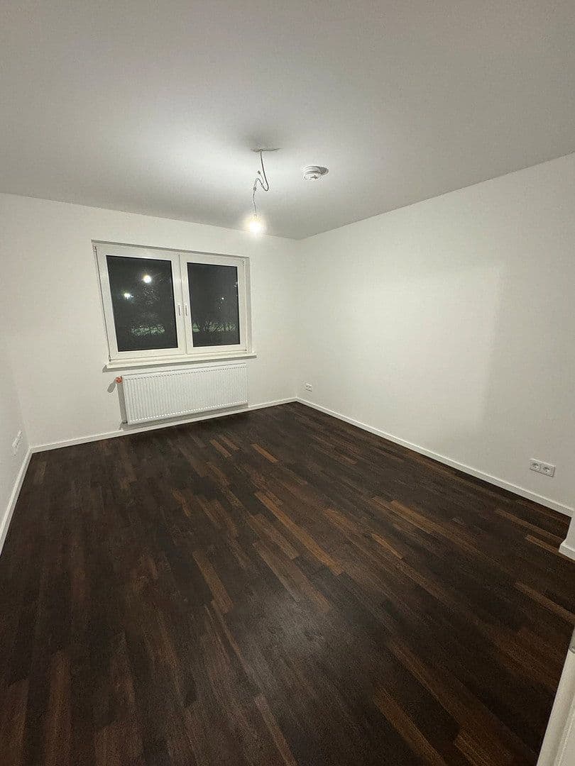 Pronájem bytu 3+1 58 m², Sigmund-Freud-Straße 43, Frankfurt am Main, Hessen Pronájem bytu 3+1 58 m², Sigmund-Freud-Straße 43, Frankfurt am Main, Hessen