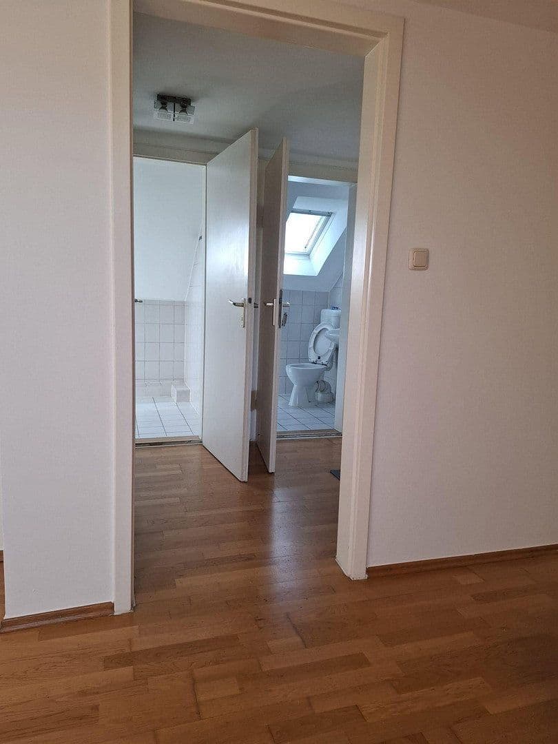 Pronájem bytu 2+1 50 m², Langquaid, Bavorsko Pronájem bytu 2+1 50 m², Langquaid, Bavorsko