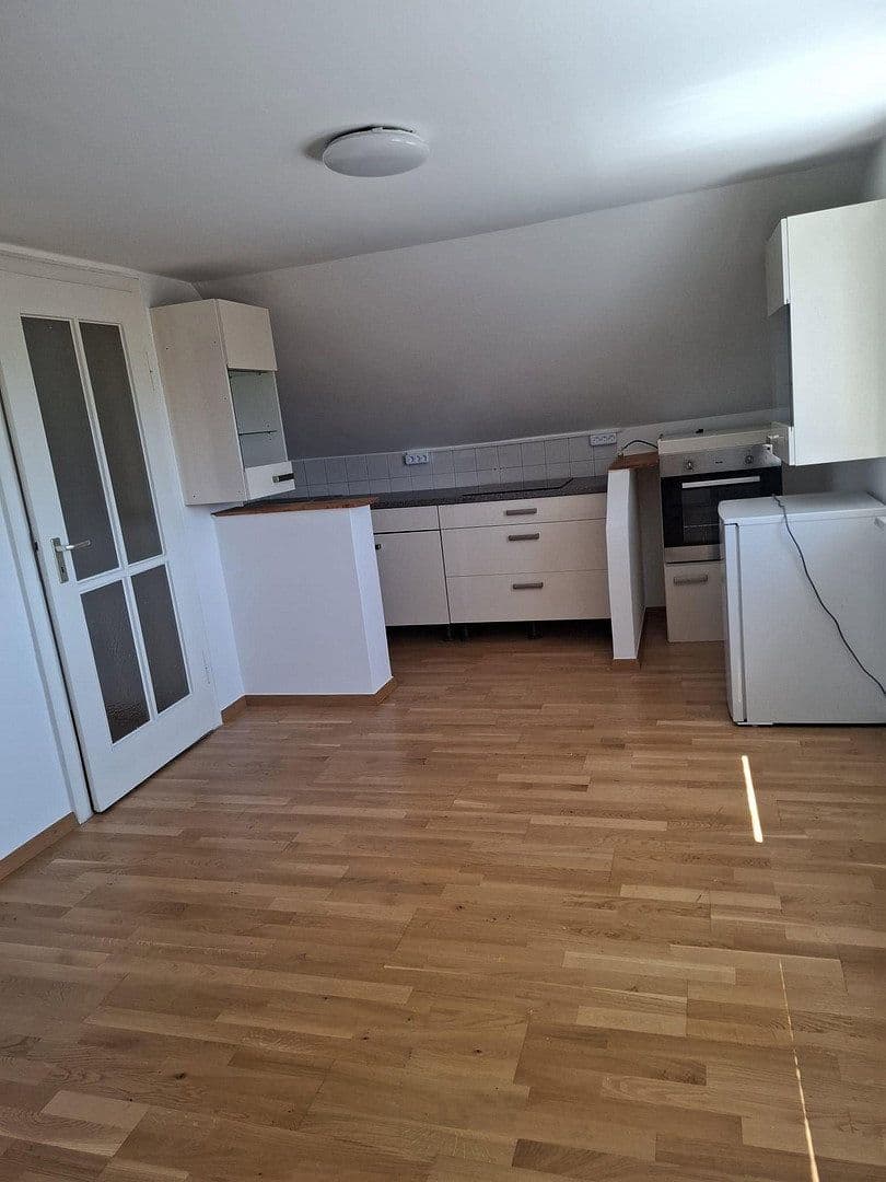Pronájem bytu 2+1 50 m², Langquaid, Bavorsko Pronájem bytu 2+1 50 m², Langquaid, Bavorsko