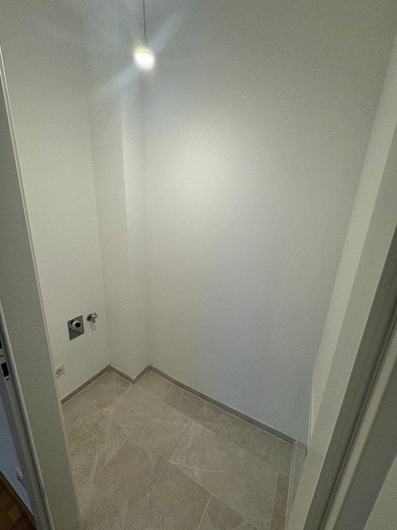 Pronájem bytu 1+1 46 m², Altmannsdorfer Straße 192, Wien, Wien Pronájem bytu 1+1 46 m², Altmannsdorfer Straße 192, Wien, Wien