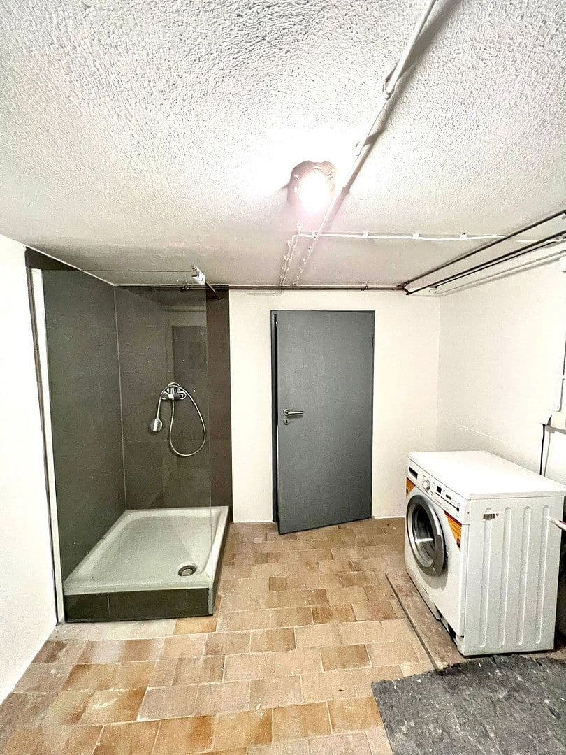 Pronájem domu 35 m², pozemek 330 m², Kaufbeuren, Bavorsko Pronájem domu 35 m², pozemek 330 m², Kaufbeuren, Bavorsko