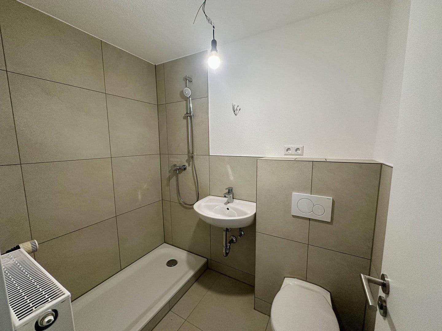 Pronájem bytu 1+1 38 m², Steinhaldestraße 32, Heilbronn, Bádensko-Württembersko Pronájem bytu 1+1 38 m², Steinhaldestraße 32, Heilbronn, Bádensko-Württembersko