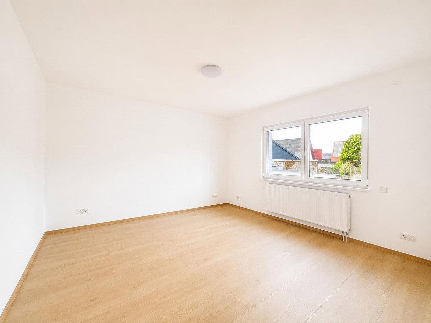 Prodej domu 192 m², pozemek 649 m², Friedrich-Ebert-Straße 68, Erzhausen, Hessen Prodej domu 192 m², pozemek 649 m², Friedrich-Ebert-Straße 68, Erzhausen, Hessen