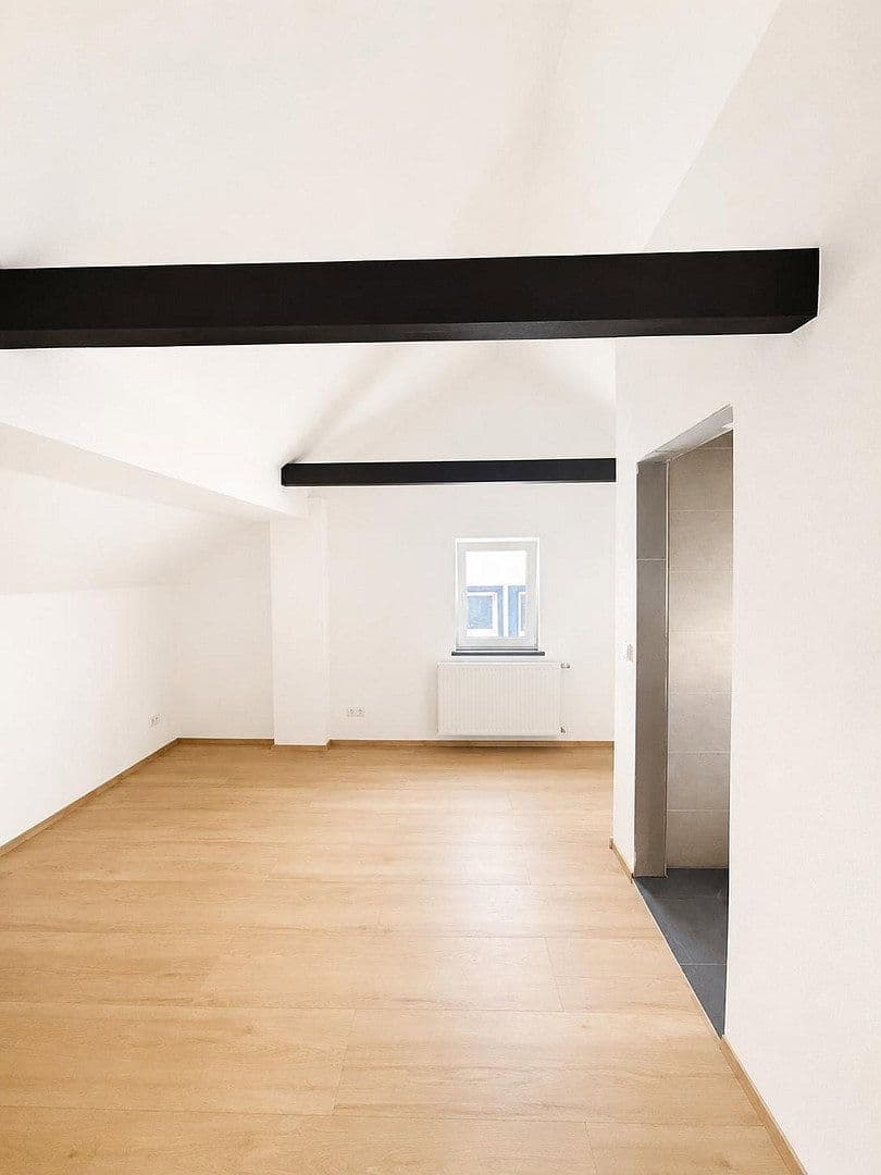 Prodej domu 192 m², pozemek 649 m², Friedrich-Ebert-Straße 68, Erzhausen, Hessen Prodej domu 192 m², pozemek 649 m², Friedrich-Ebert-Straße 68, Erzhausen, Hessen