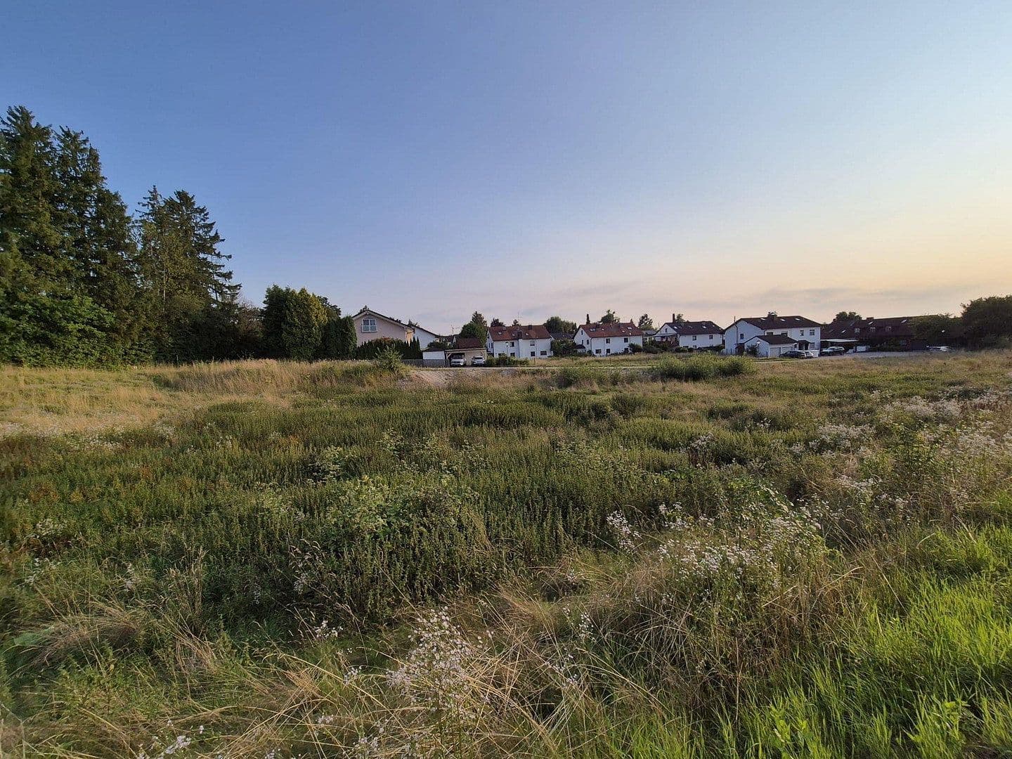 Prodej domu 216 m², pozemek 497 m², Am Feldl 5, Egmating, Bavorsko Prodej domu 216 m², pozemek 497 m², Am Feldl 5, Egmating, Bavorsko