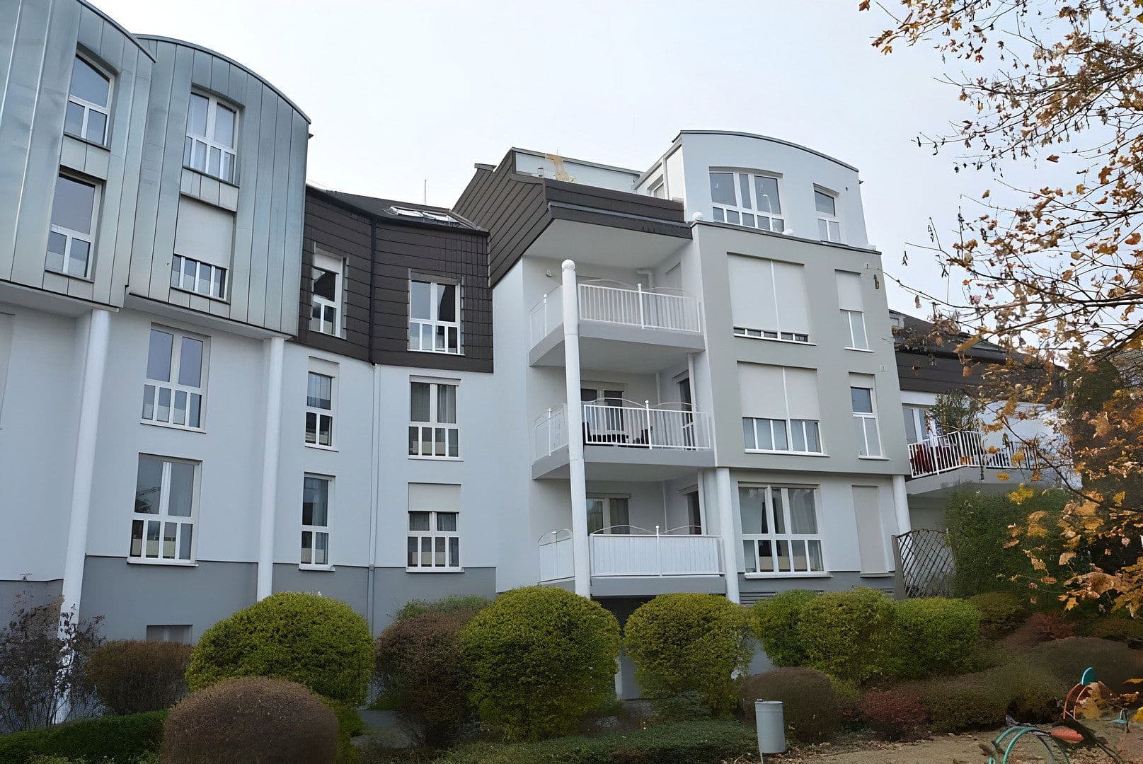 Pronájem bytu 3+1 68 m², Königsteiner Straße 218a, Bad Soden am Taunus, Hessen Pronájem bytu 3+1 68 m², Königsteiner Straße 218a, Bad Soden am Taunus, Hessen