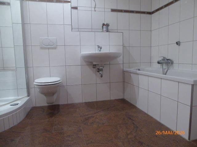 Prodej domu 145 m², pozemek 208 m², Am weißkirchener Berg 3a, Frankfurt, Hessen Prodej domu 145 m², pozemek 208 m², Am weißkirchener Berg 3a, Frankfurt, Hessen