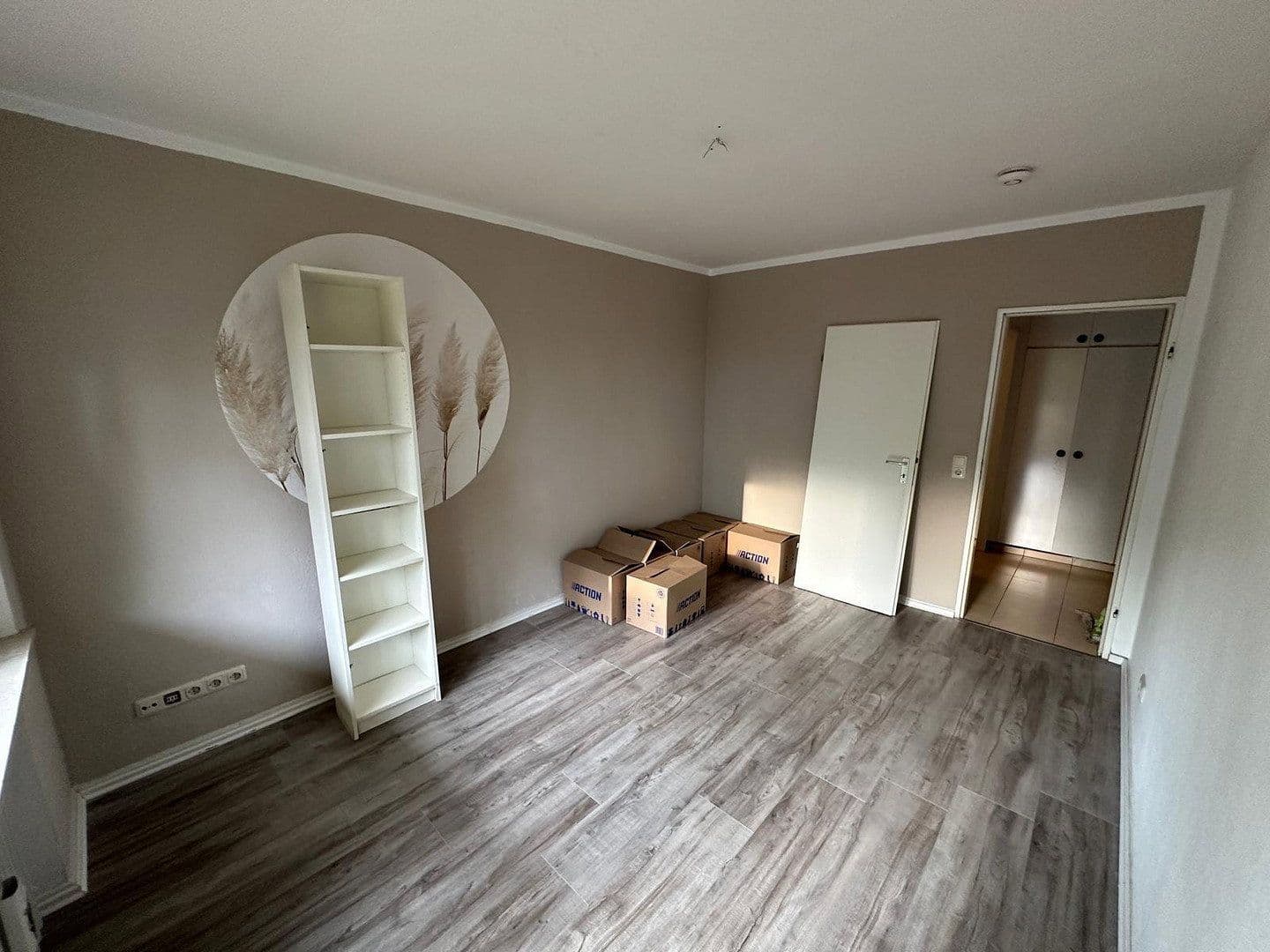 Pronájem bytu 3+1 80 m², Offenbach, Hessen Pronájem bytu 3+1 80 m², Offenbach, Hessen