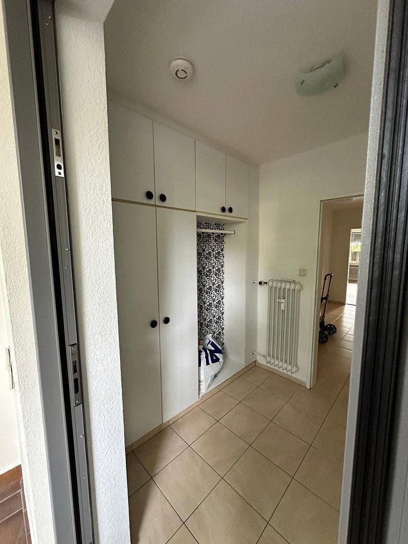 Pronájem bytu 3+1 80 m², Offenbach, Hessen Pronájem bytu 3+1 80 m², Offenbach, Hessen
