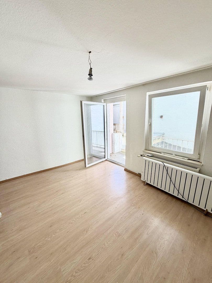 Pronájem bytu 1+1 20 m², Kaiser Str. 41, Friedberg (Hessen), Hessen Pronájem bytu 1+1 20 m², Kaiser Str. 41, Friedberg (Hessen), Hessen