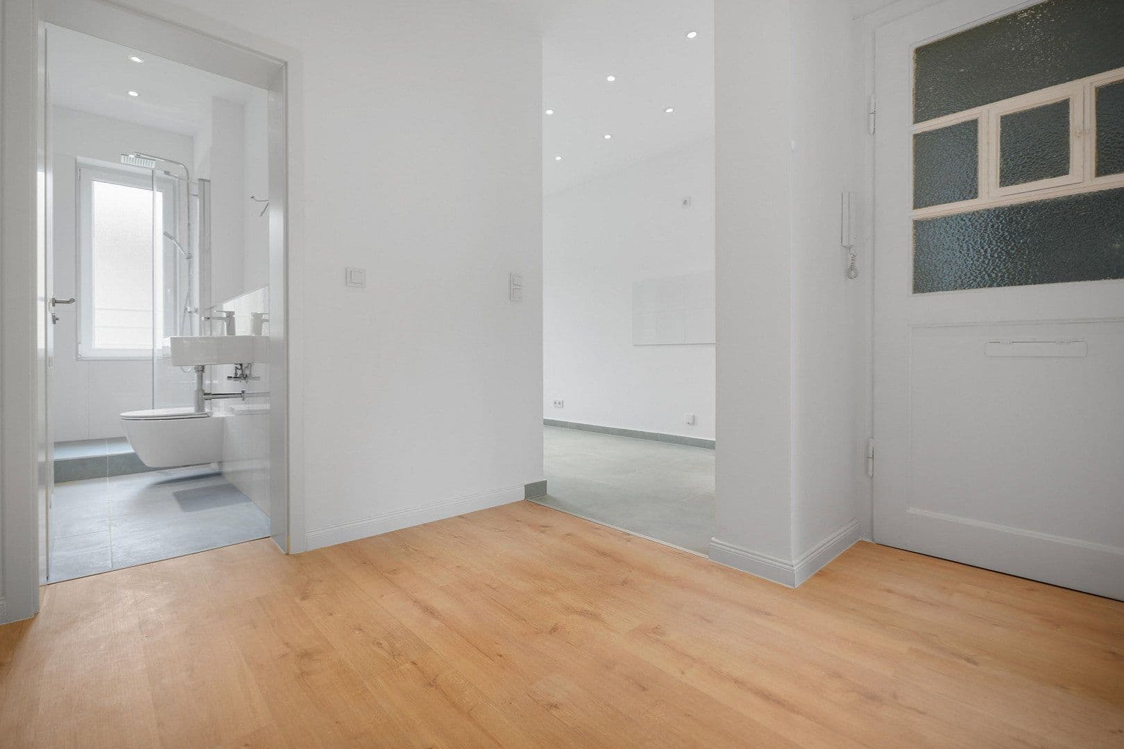 Pronájem bytu 3+1 63 m², Waßmannstr. 9, Hannover, Dolní Sasko Pronájem bytu 3+1 63 m², Waßmannstr. 9, Hannover, Dolní Sasko