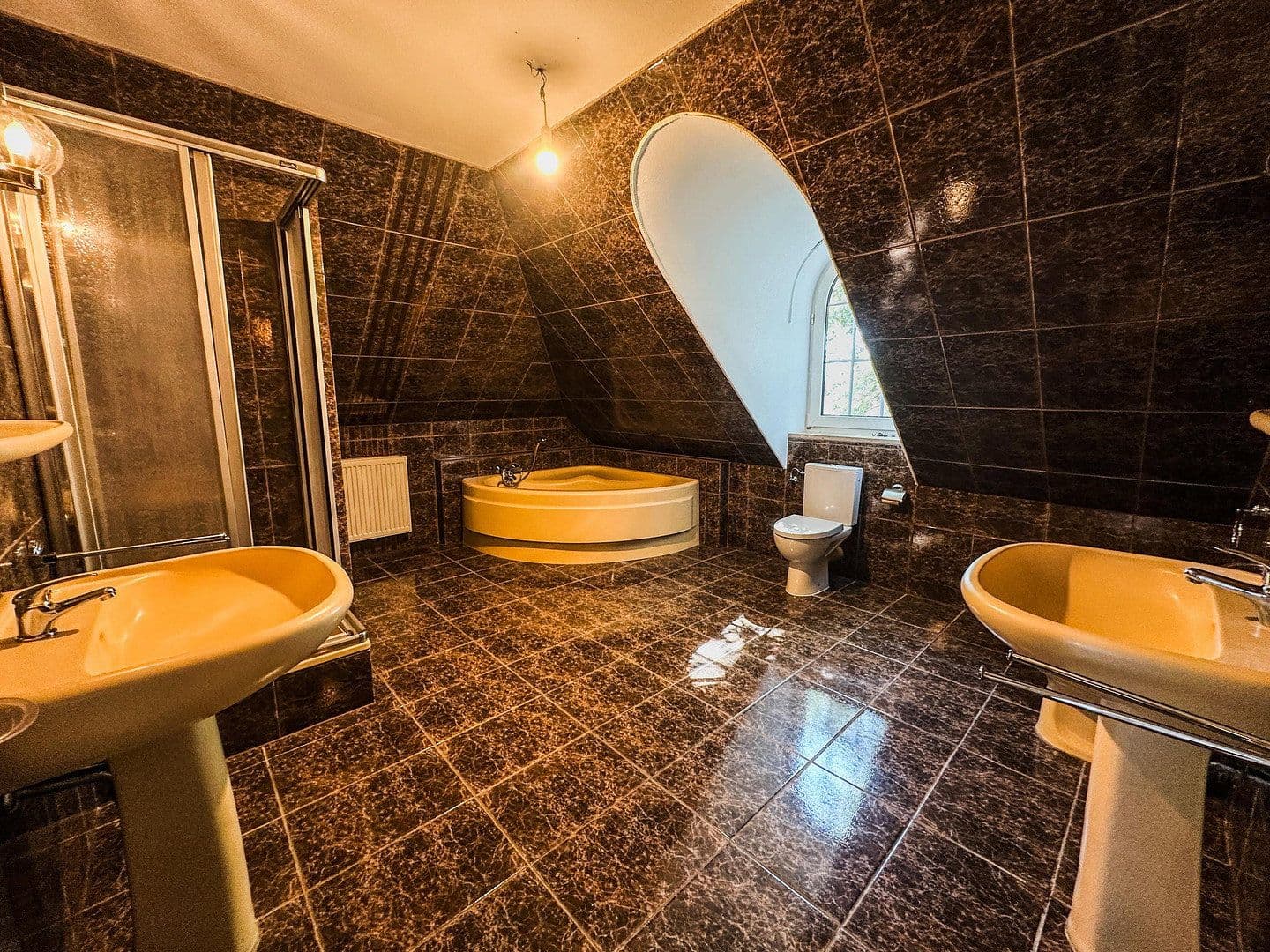 Pronájem bytu 3+1 120 m², Zirndorf, Bavorsko Pronájem bytu 3+1 120 m², Zirndorf, Bavorsko