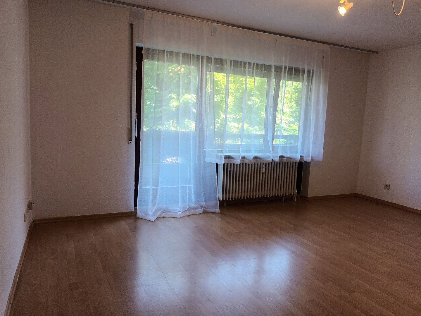 Pronájem bytu 1+1 37 m², Rüdigerstraße 2, Stuttgart, Bádensko-Württembersko Pronájem bytu 1+1 37 m², Rüdigerstraße 2, Stuttgart, Bádensko-Württembersko