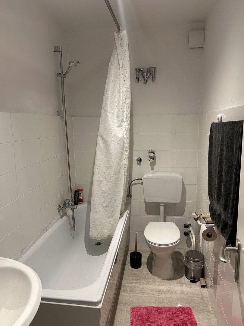 Pronájem bytu 1+1 41 m², Holtruper Straße 7, Bremen, Bremen Pronájem bytu 1+1 41 m², Holtruper Straße 7, Bremen, Bremen