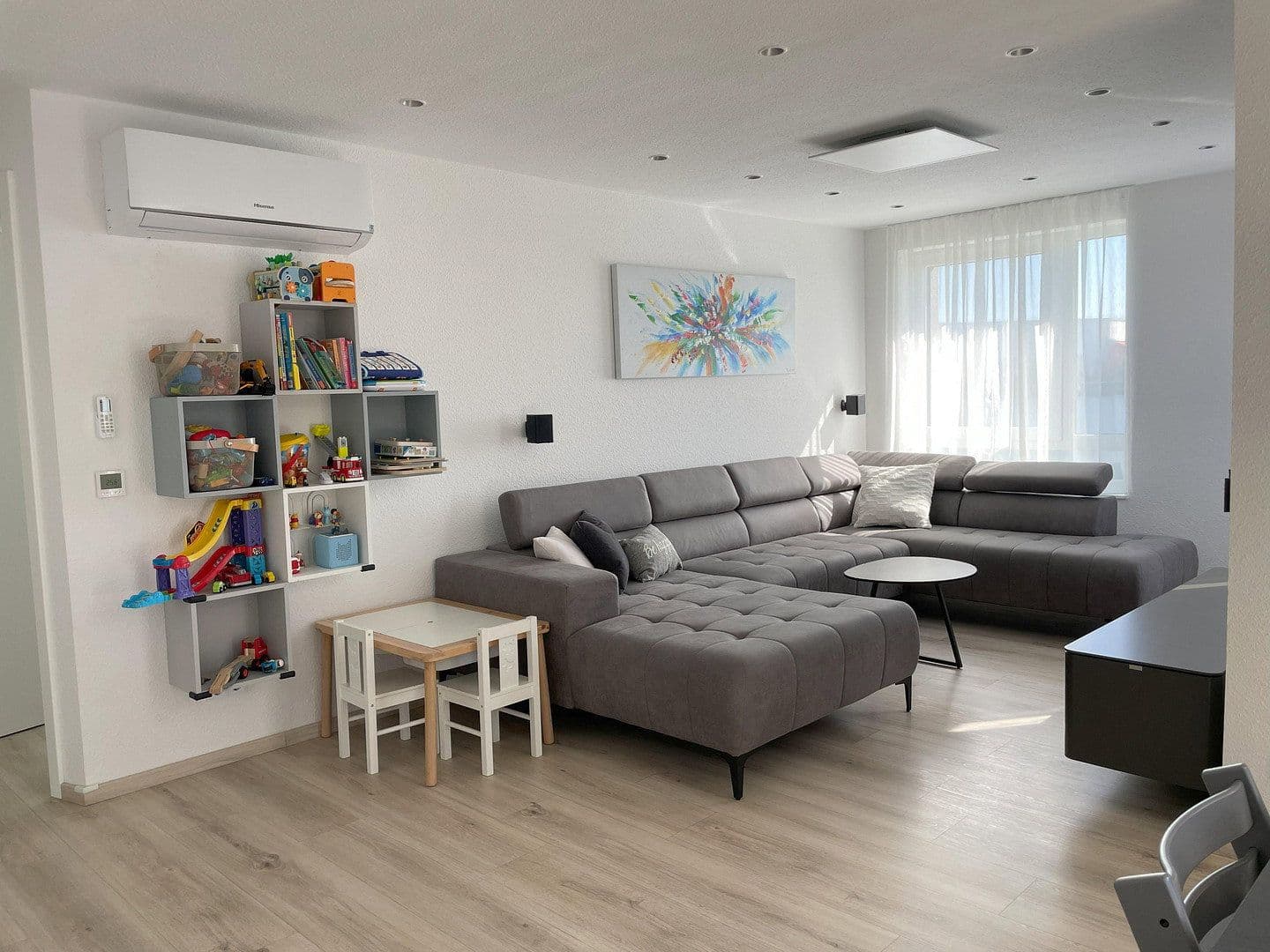 Prodej bytu 4+1 129 m², Ida-Dehmel-Ring 85, Mannheim, Bádensko-Württembersko Prodej bytu 4+1 129 m², Ida-Dehmel-Ring 85, Mannheim, Bádensko-Württembersko