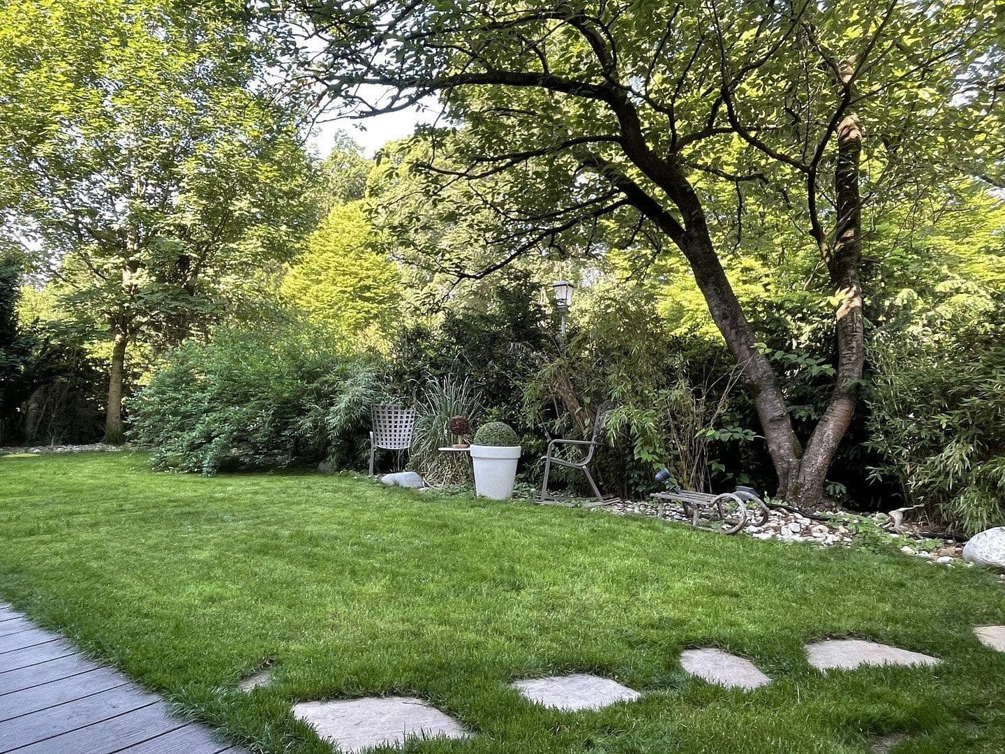 Prodej bytu 4+1 160 m², Maria-Theresia-Strasse, 29, München, Bavorsko Prodej bytu 4+1 160 m², Maria-Theresia-Strasse, 29, München, Bavorsko