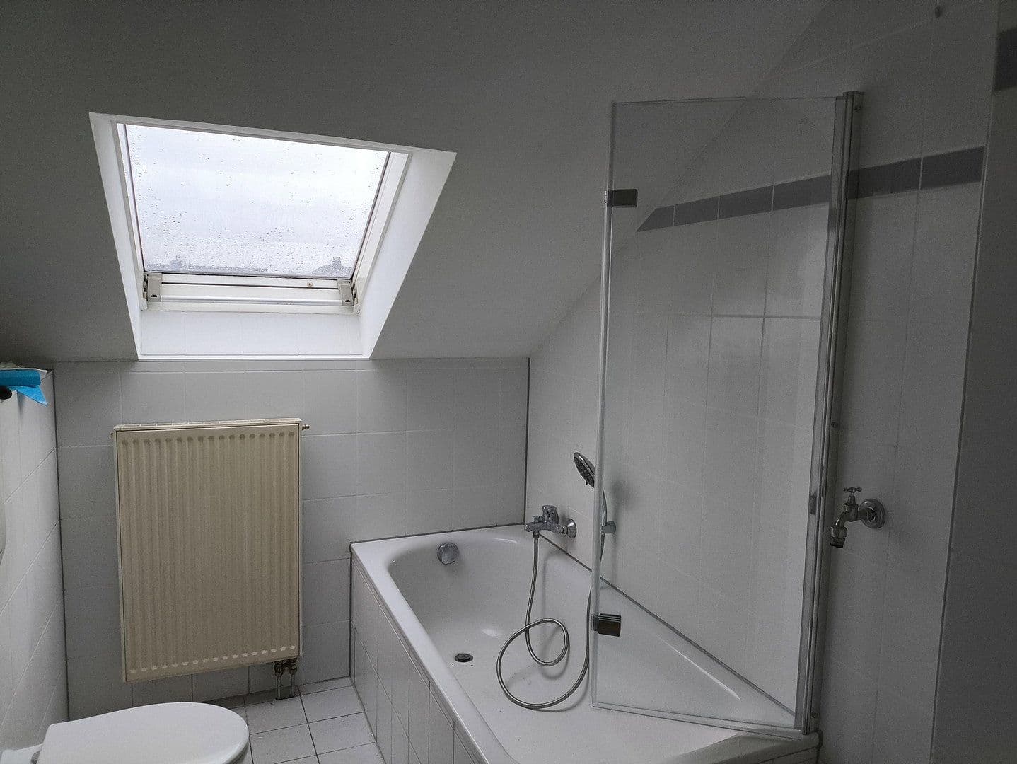 Pronájem bytu 3+1 70 m², Lorsch, Hessen Pronájem bytu 3+1 70 m², Lorsch, Hessen