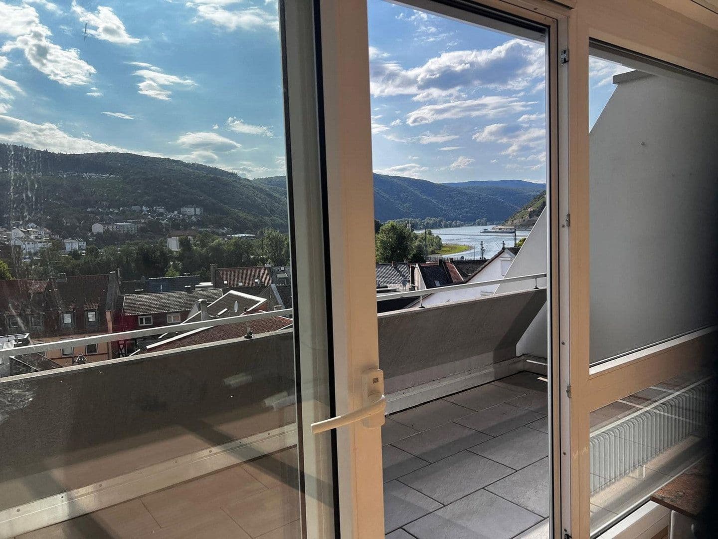 Prodej bytu 2+1 76 m², Bingen am Rhein, Porýní-Falc Prodej bytu 2+1 76 m², Bingen am Rhein, Porýní-Falc