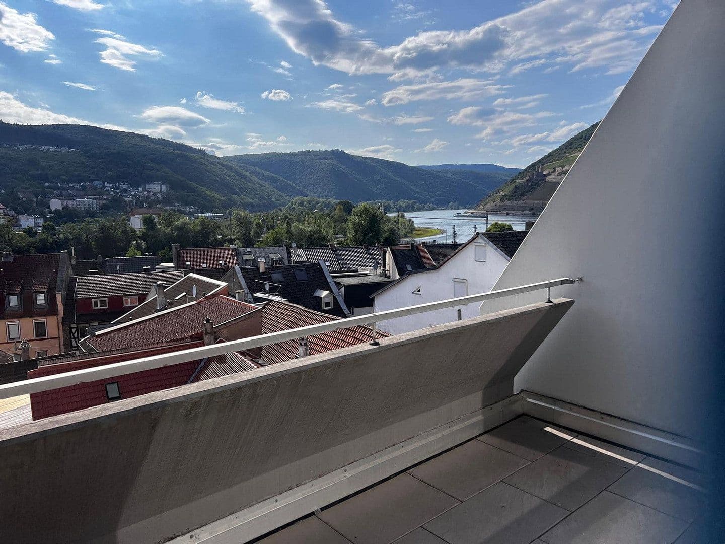 Prodej bytu 2+1 76 m², Bingen am Rhein, Porýní-Falc Prodej bytu 2+1 76 m², Bingen am Rhein, Porýní-Falc