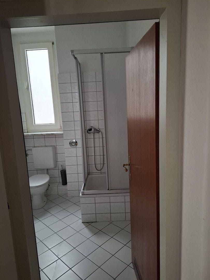 Pronájem bytu 2+kk 70 m², Plateniustr. 18, Wuppertal, Severní Porýní-Vestfálsko Pronájem bytu 2+kk 70 m², Plateniustr. 18, Wuppertal, Severní Porýní-Vestfálsko