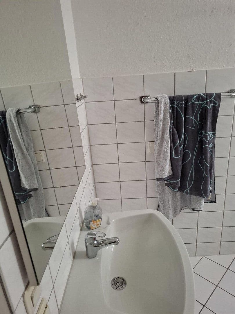 Pronájem bytu 2+kk 70 m², Plateniustr. 18, Wuppertal, Severní Porýní-Vestfálsko Pronájem bytu 2+kk 70 m², Plateniustr. 18, Wuppertal, Severní Porýní-Vestfálsko