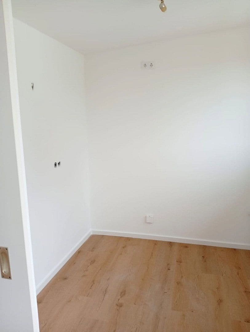 Pronájem bytu 2+1 57 m², Heidelberger Straße 21E, Biebesheim am Rhein, Hessen Pronájem bytu 2+1 57 m², Heidelberger Straße 21E, Biebesheim am Rhein, Hessen