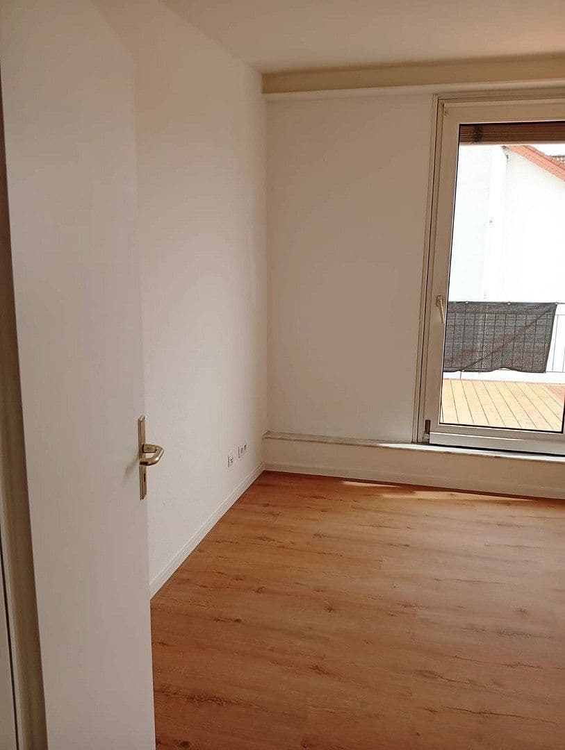 Pronájem bytu 2+1 57 m², Heidelberger Straße 21E, Biebesheim am Rhein, Hessen Pronájem bytu 2+1 57 m², Heidelberger Straße 21E, Biebesheim am Rhein, Hessen