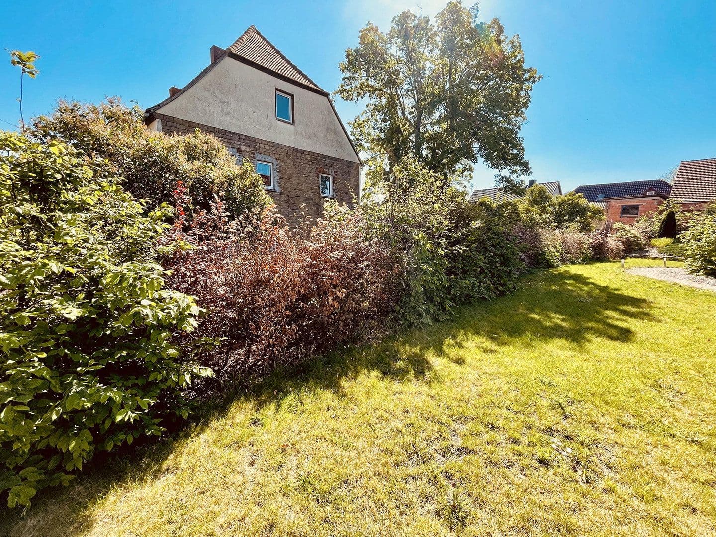 Prodej domu 220 m², pozemek 662 m², Freiheit 3, Kaiserpfalz, Sasko-Anhaltsko Prodej domu 220 m², pozemek 662 m², Freiheit 3, Kaiserpfalz, Sasko-Anhaltsko