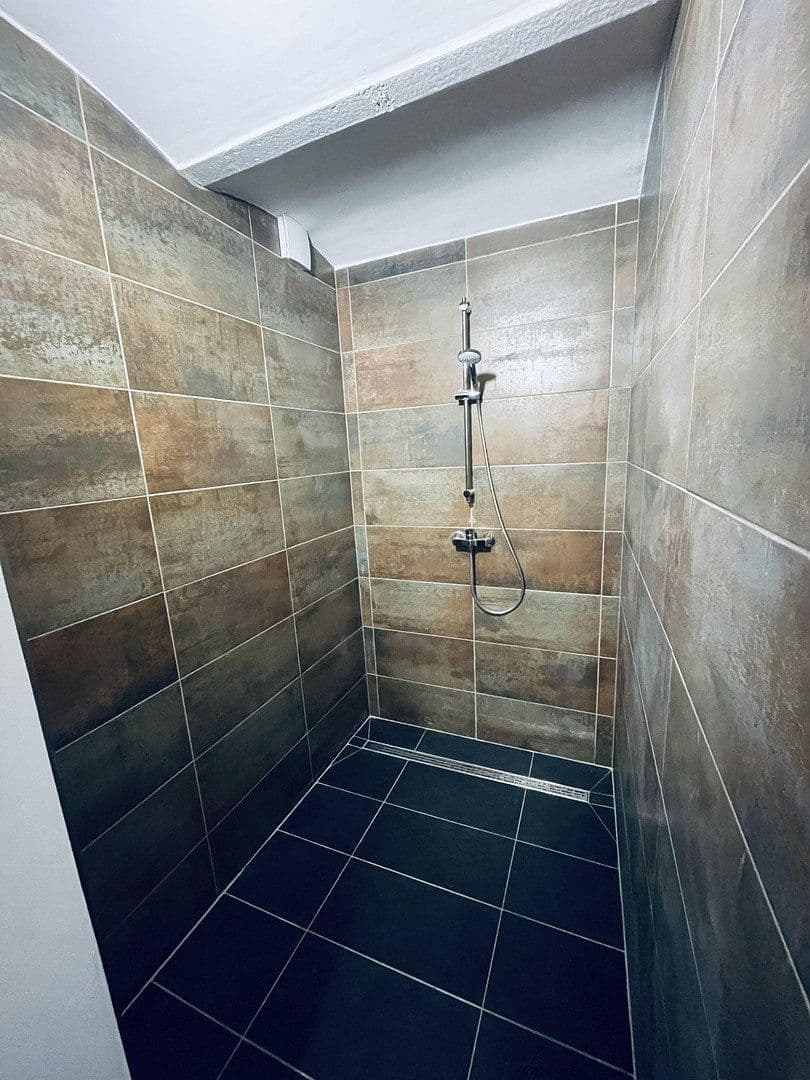 Prodej domu 220 m², pozemek 662 m², Freiheit 3, Kaiserpfalz, Sasko-Anhaltsko Prodej domu 220 m², pozemek 662 m², Freiheit 3, Kaiserpfalz, Sasko-Anhaltsko